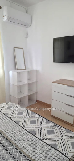 Magnifique appartement meublé au 1er étage à louer à Pereybere
