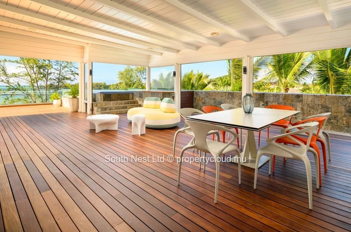 Magnifique Penthouse de 4 Chambres avec Vue Époustouflante sur le Lagon à Azuri Golf & Beachfront Village. 