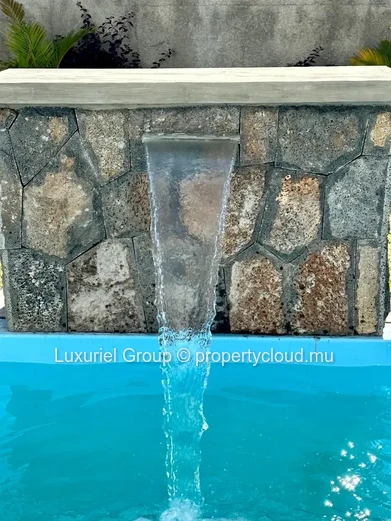 Modern Villa For Rent In Pereybere – Peaceful Setting With Private Pool