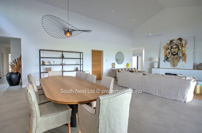 Penthouse élégant entièrement meublé avec piscine privée et vues panoramiques – Nord de l'île Maurice