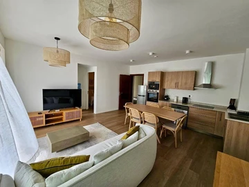 4 Bedroom Apartment