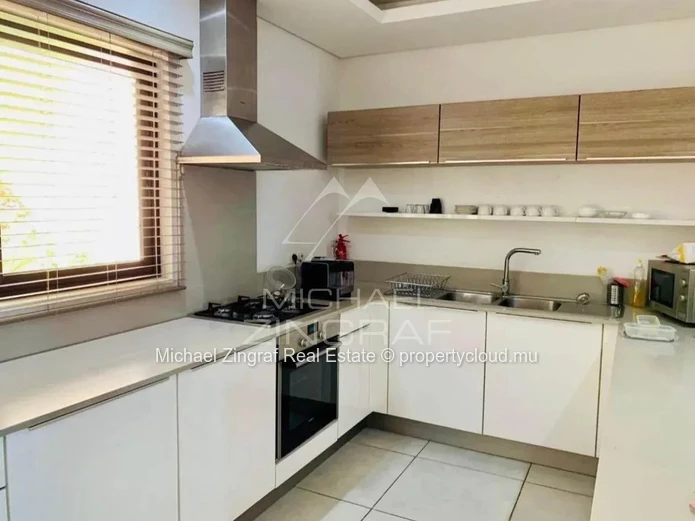 Mauritius – Elegant 3-Bedroom Apartment with Panoramic Ocean Views in Tamarin