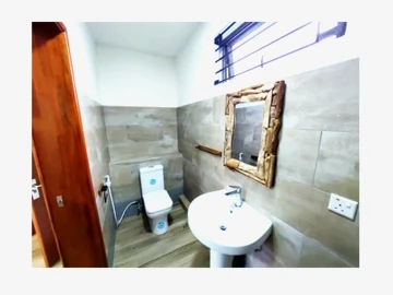 Townhouse, Duplex de 3 Chambres