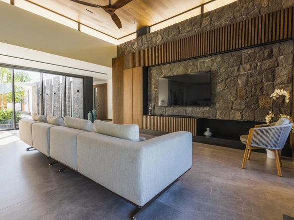4 Bedroom Villa