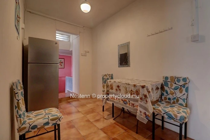 1er étage d'une maison traditionnelle – Confort, tranquillité et proximité de toutes les commodités