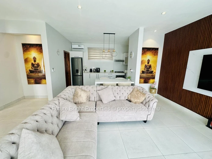 Maison Contemporaine 3 Chambres à vendre dans un Quartier Résidentiel Prisé