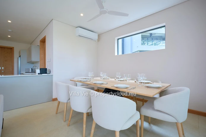 Belle Vue Harel - Spacious 4-bedroom ground floor apartment