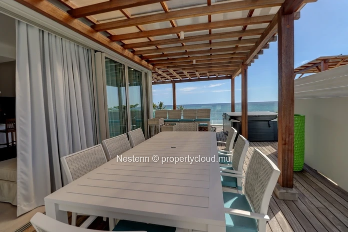 Penthouse spectaculaire en bord de mer