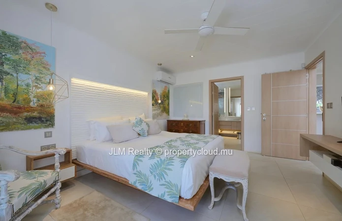 Élégante villa avec Piscine Privée à Vendre à Grand Baie, Île Maurice