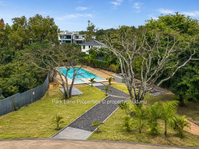 Les Voiles – An Elegant Three-Bedroom Penthouse in Grand Baie