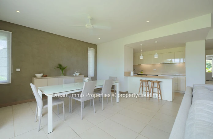 Spacieux Appartement 2 Chambres Avec Vue Golf Sur Le Parc De Mont Choisy - Ile Maurice