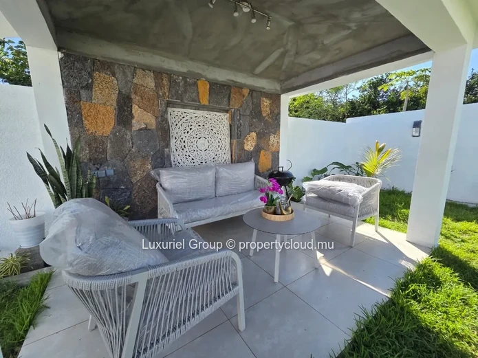 Brand-New Villa for Rent in Petit Raffray