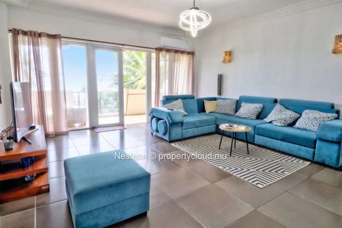 Sea View Apartment on Three Levels
