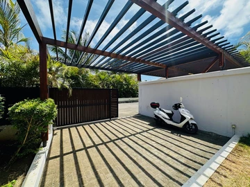 4 Bedroom Villa