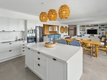 4 Bedroom Apartment