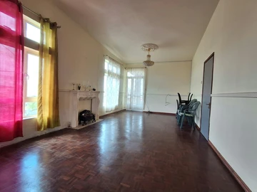 Maison de 6 Chambres