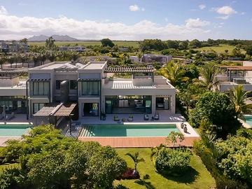 4 Bedroom Villa