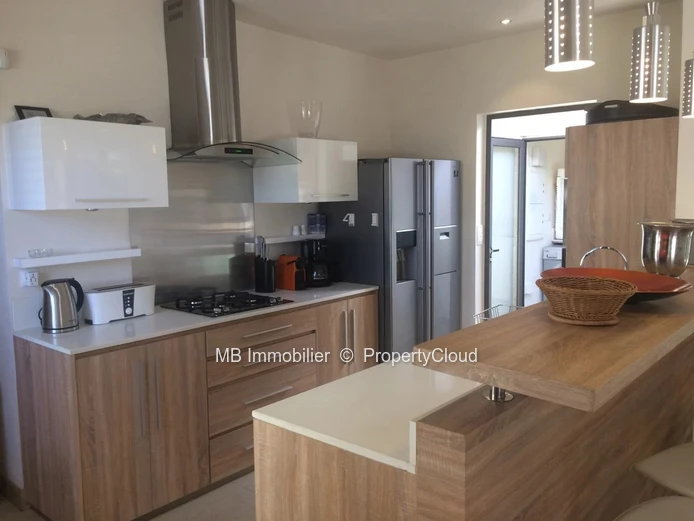 RES villa  à vendre.