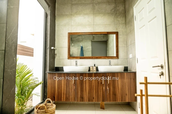 Villa meublée 3 chambres avec piscine à louer à Grand Baie