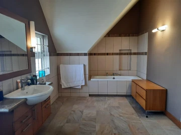 Maison de 4 Chambres