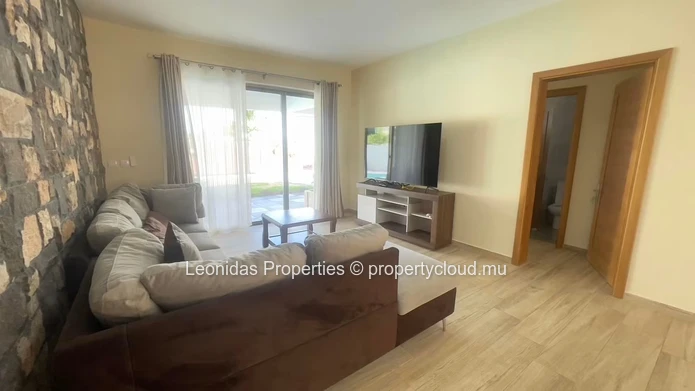 FOR RENT – Spacious 3-Bedroom En-Suite Apartment in Mont Choisy
