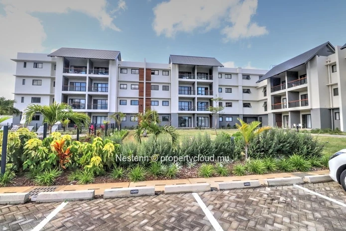 Modern 3-Bedroom Apartment – Walk to Everything