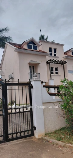 Gated ,triplex 3 bedrooms 