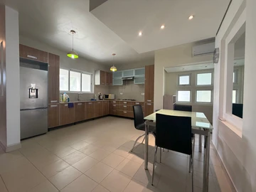 3 Bedroom Townhouse, Duplex