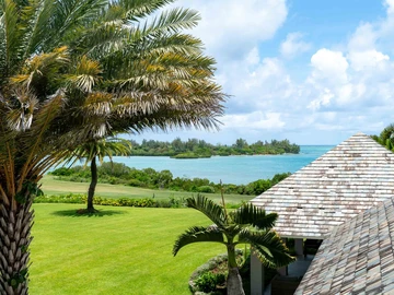 6 Bedroom Villa