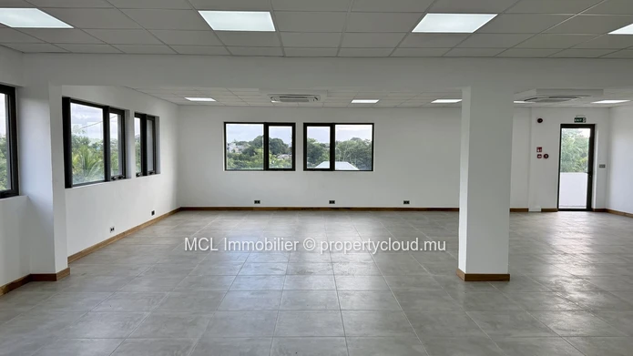 Modern Office Space for Rent in Terre Rouge.