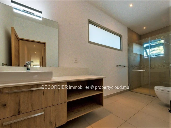 For sale ultimate apartment beachfront Residences in Mauritius with Permanent Resident Permit