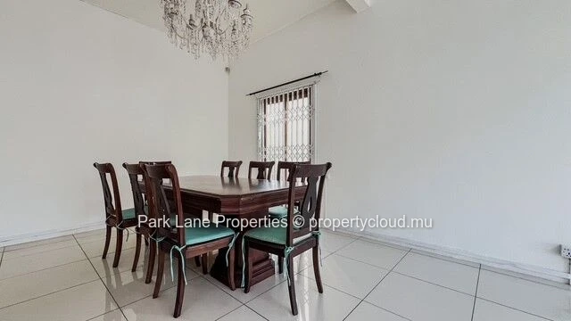 Beautiful double storey house with sea view in Albion