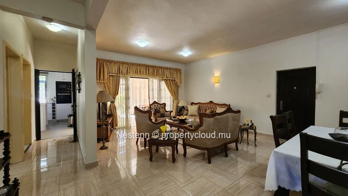 Modern ground floor apartment in Rose Hill with 3 bedrooms 3 bathrooms veranda and secured parking near schools and s...