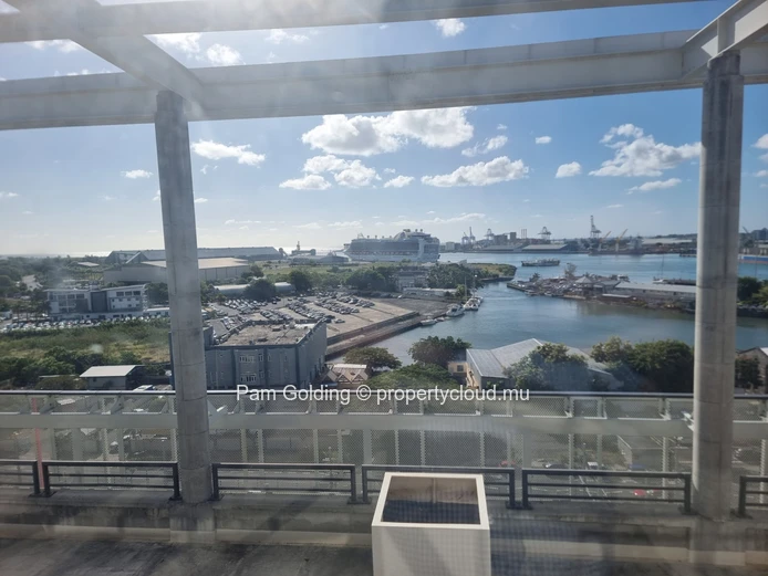 PREMIUM OFFICE SPACE | Victoria Urban Terminal, Port Louis