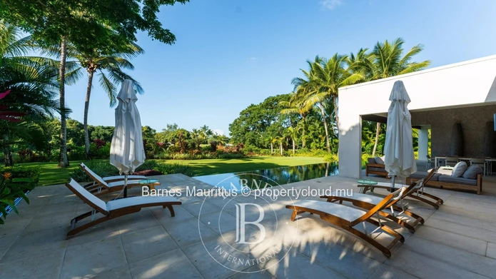 ANAHITA RESORT -  Villa contemporaine 5 chambres vue golf