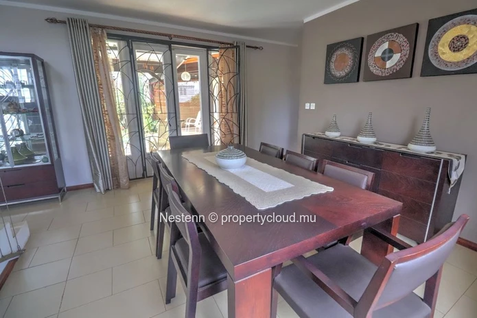 Spacious family home with swimming pool and beautiful living spaces