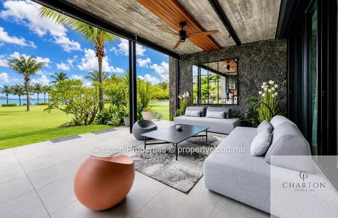 Grand Baie - Appartement d’exception pied dans l'eau accessible aux étrangers