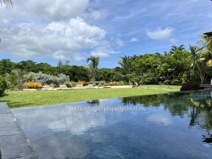 Exquisite 5 Bedroom Private Villa in La Balise Marina, Black River, Mauritius West Coast