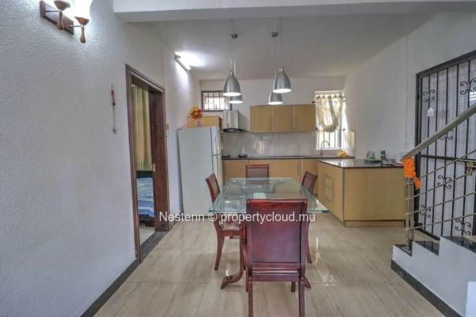 3-bedroom family home with garage and balcony – Pointe aux Biches