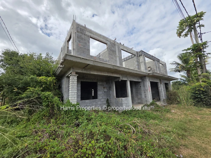 Bien Immobilier En Cours De Construction À Vendre – Pointe Aux Piments