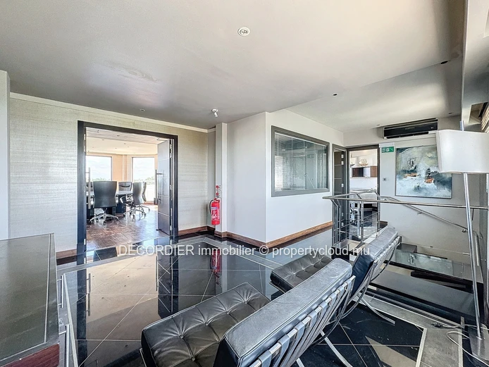 Bureau à vendre au cœur de Grand Baie
