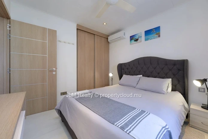 Villa Meublée avec Piscine Privée à Vendre à Grand Baie, Île Maurice