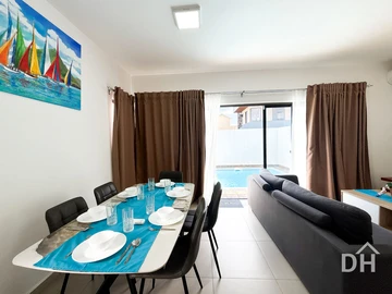 4 Bedroom Townhouse, Duplex