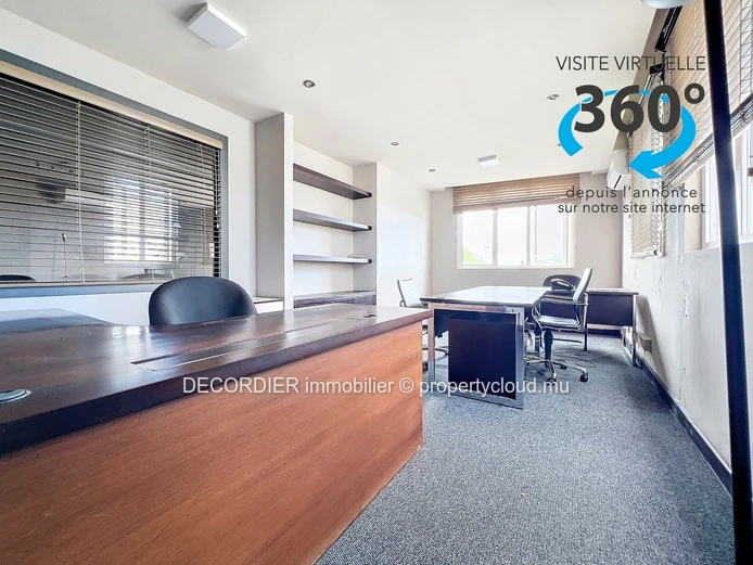 Spacious office in the centre of Grand Baie