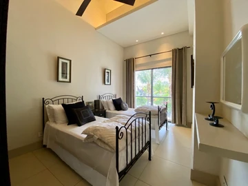 Townhouse, Duplex de 3 Chambres