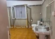 Découvrez cet appartement spacieux de 3 chambres