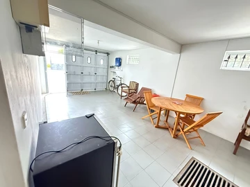 5 Bedroom Villa