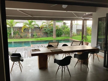 5 Bedroom Villa