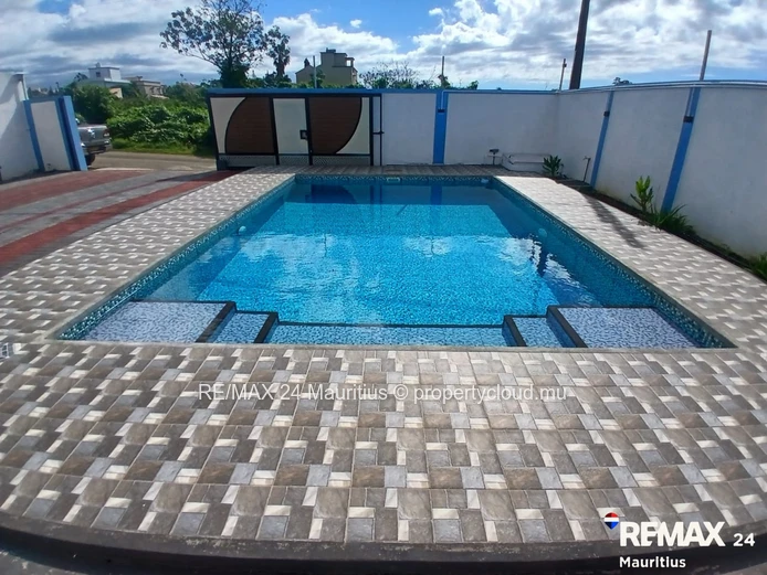 Spacious 4-Bedroom Villa with Private Pool - Calodyne 2 En-Suite Bedrooms | Pets Welcome | Ideal Fam