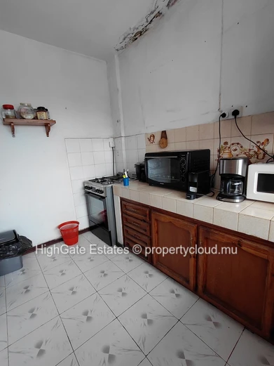 Appartement A Vendre Au Coeur De Quatre Bornes.